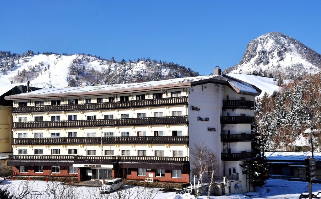 Shiga Palace Hotel Яманути Экстерьер фото