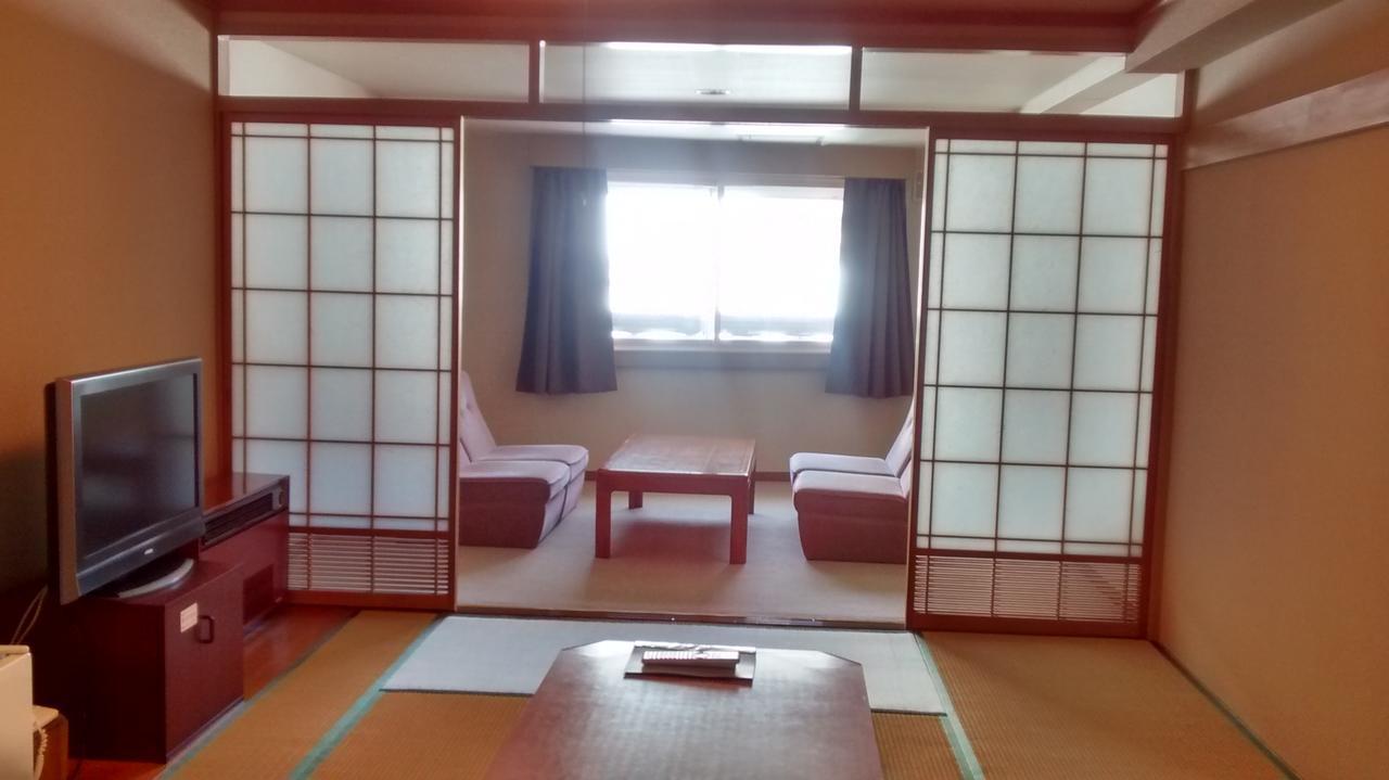 Shiga Palace Hotel Яманути Экстерьер фото