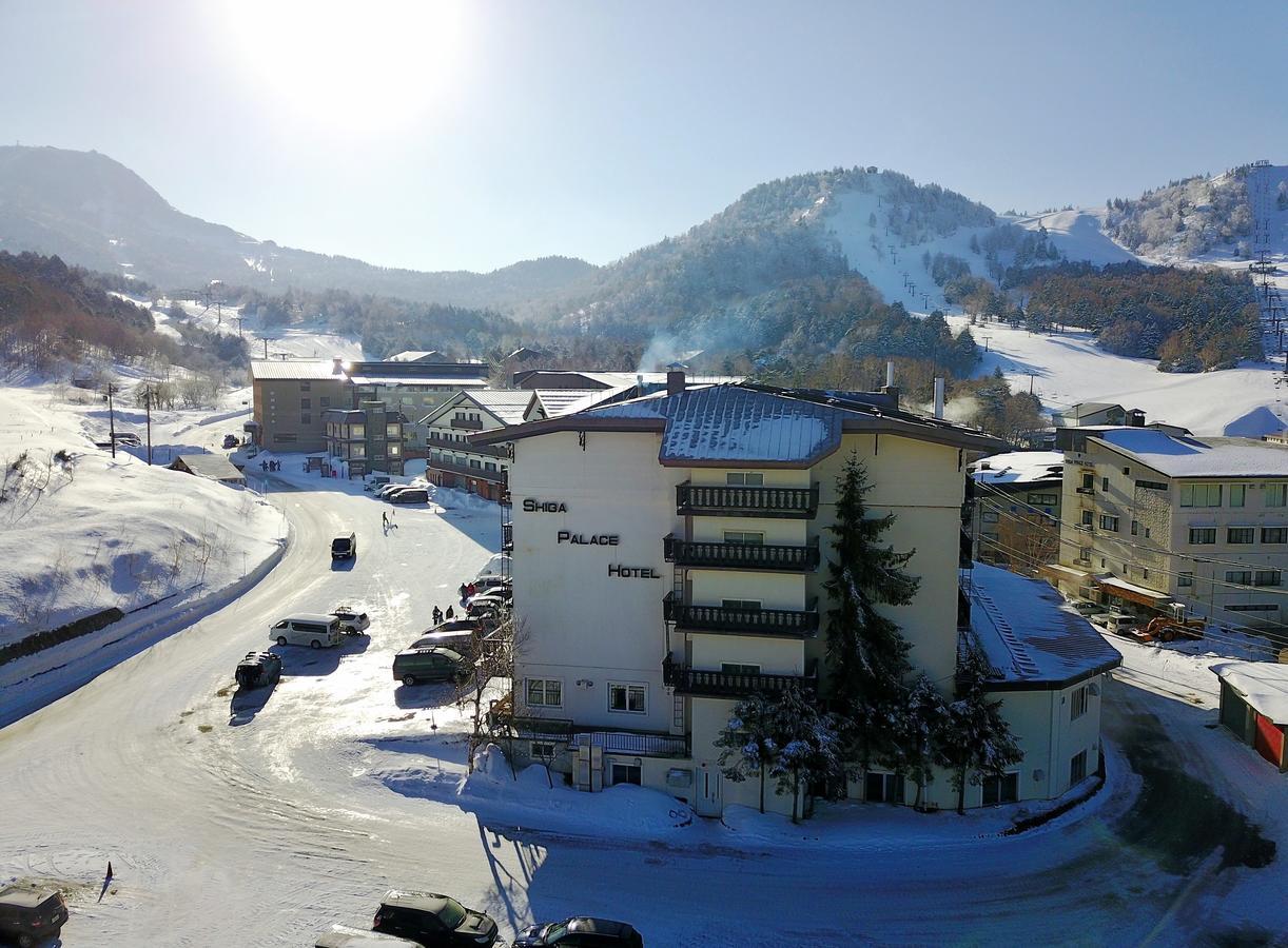 Shiga Palace Hotel Яманути Экстерьер фото