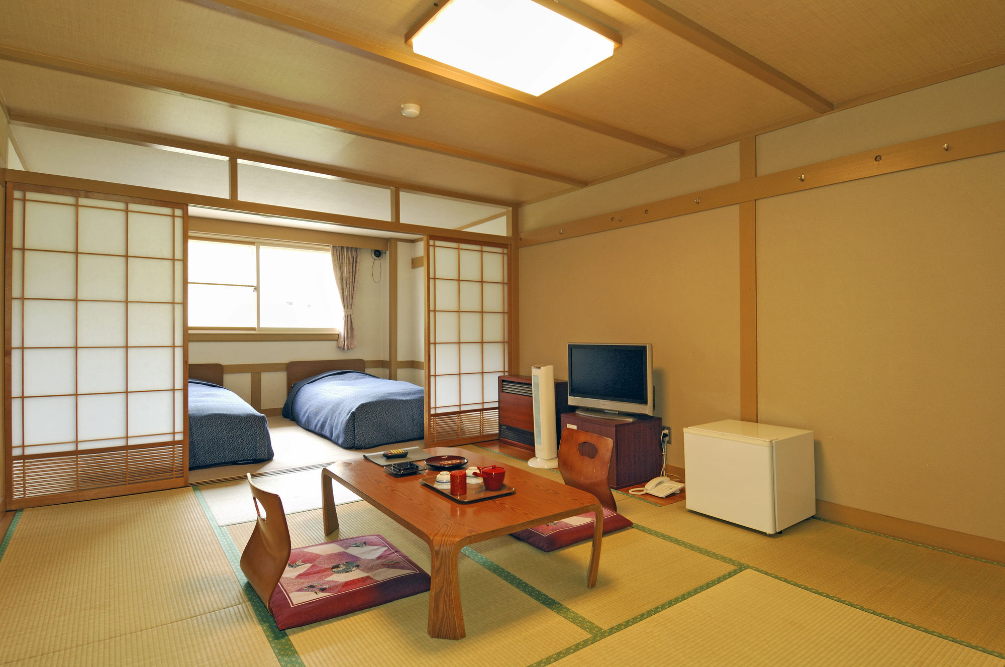 Shiga Palace Hotel Яманути Экстерьер фото