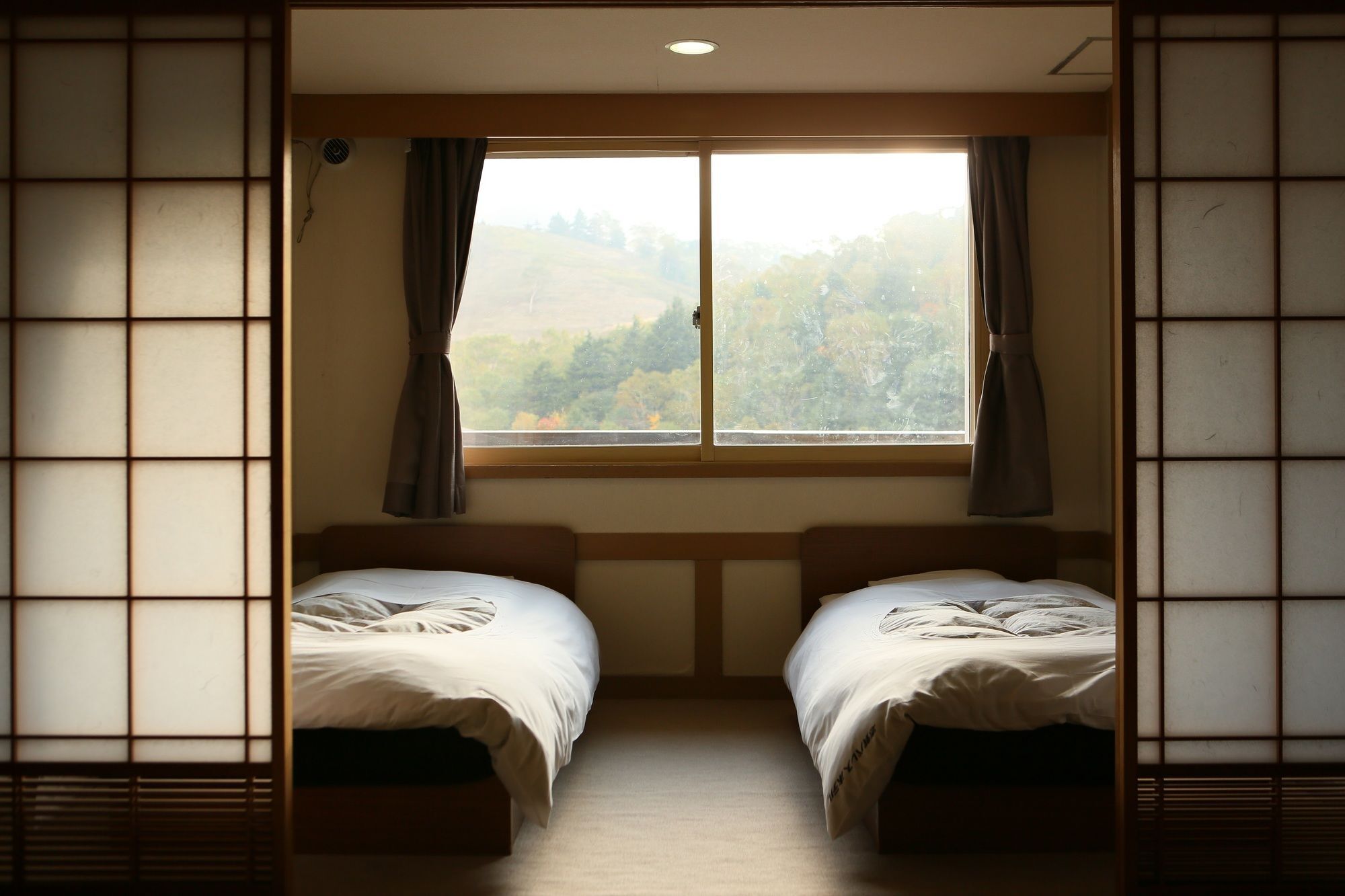Shiga Palace Hotel Яманути Экстерьер фото
